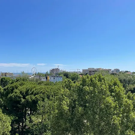 Trilocale Panoramico Vicino Al Mare- L'attico Sulla Romagna Apartment *